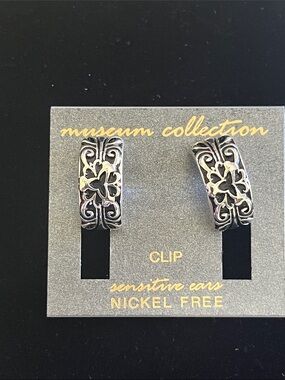 Museum Collection Silver-Tone Clip-On Hoop Earrings for Men